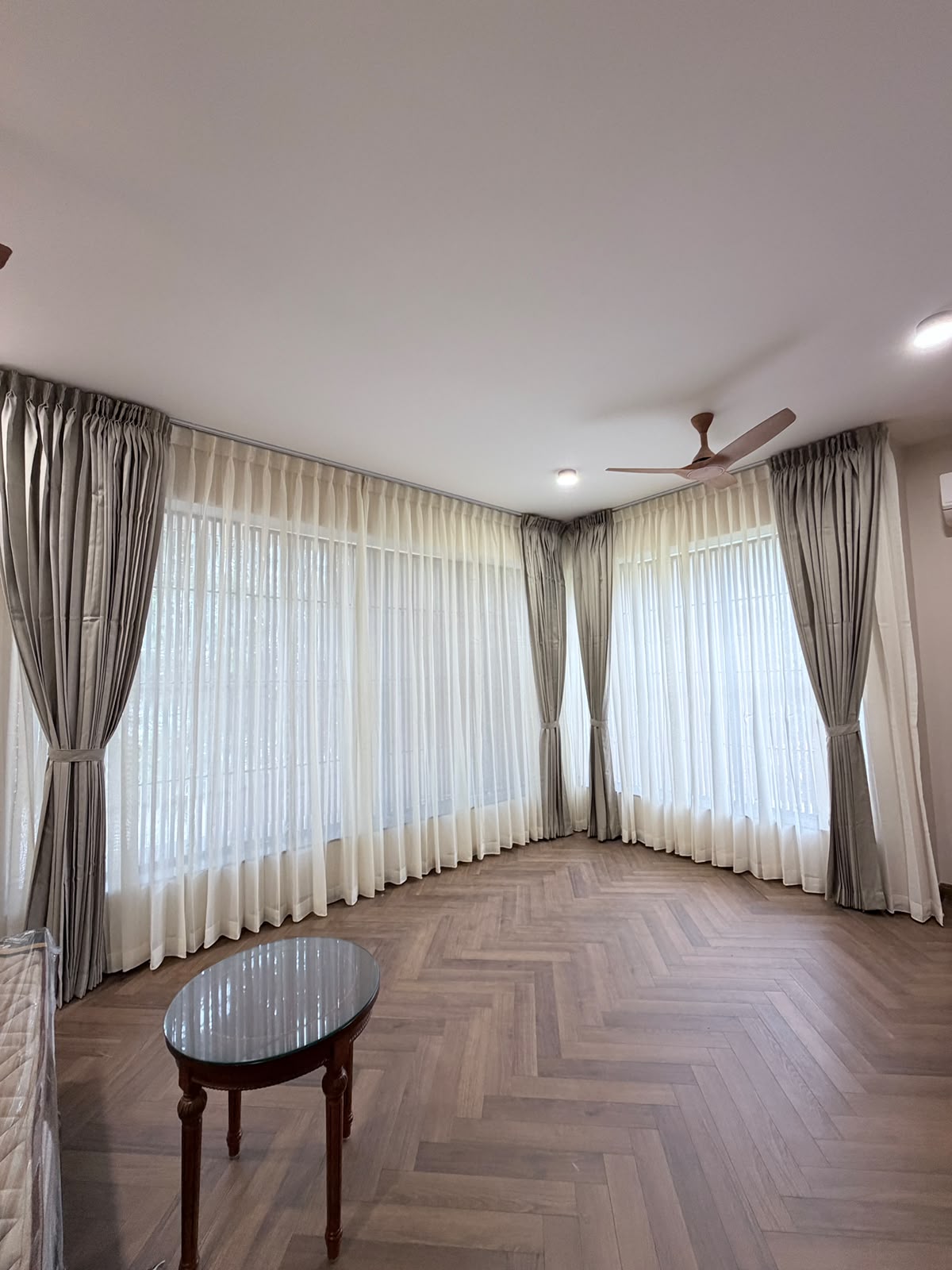 Curtain and interior furnishing installation in Mysuru by Nakhsha Furnishing Studio - photo 28